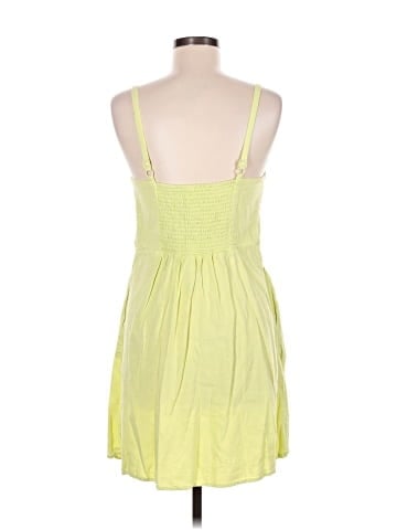 Old Navy Casual Dress (view 2)