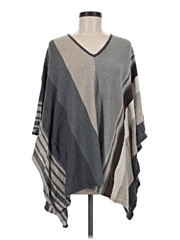 CAbi Poncho (view 1)