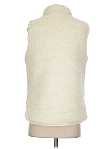 Charlie Paige Faux Fur Vest (view 2)