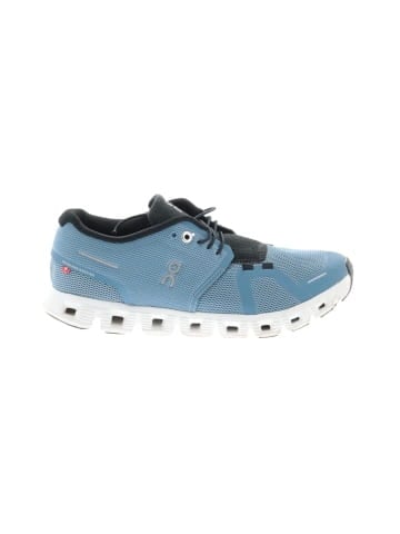 On Cloud Sneakers (view 1)