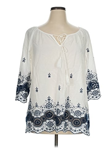 Forgotten Grace 3/4 Sleeve Blouse (view 1)