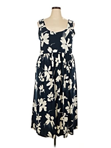 Simply Vera Vera Wang Casual Dress (view 1)