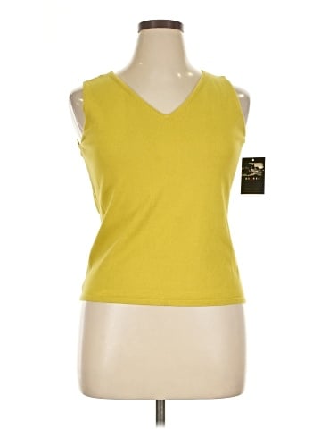 Axcess Sleeveless Top (view 1)