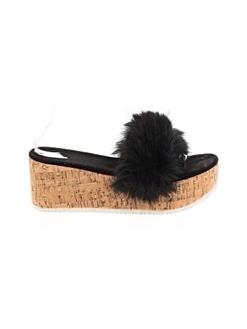Unbranded Wedges (view 1)