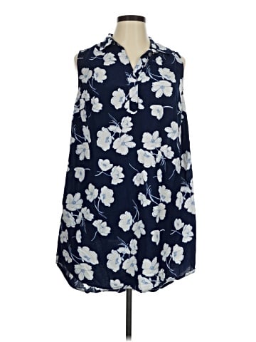 St. John's Bay Sleeveless Blouse (view 1)