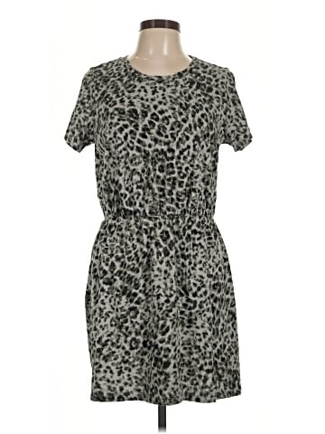 Old Navy Casual Dress (view 1)