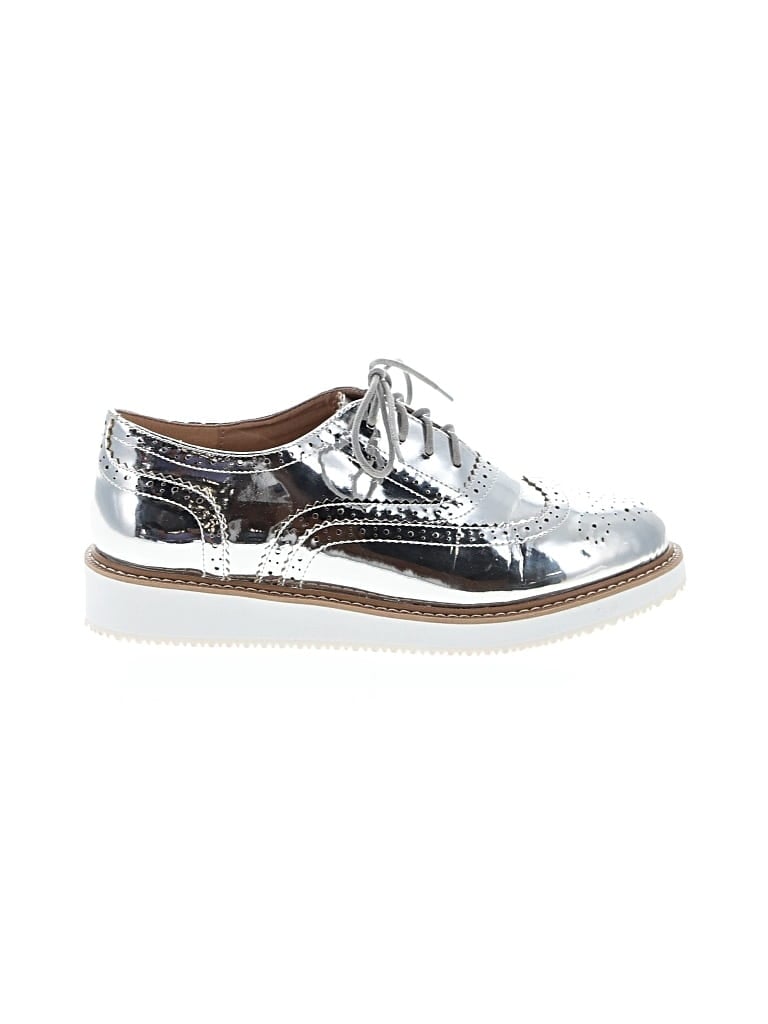 Pre-owned Abound Flats In Silver