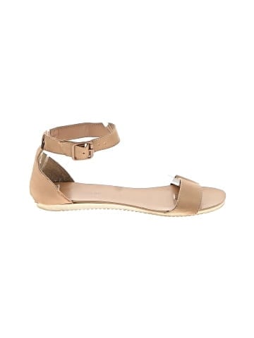 Breckelle's Sandals (view 1)