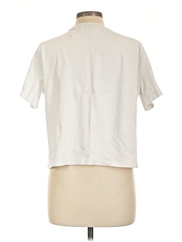 Babaton Short Sleeve T-Shirt (view 2)