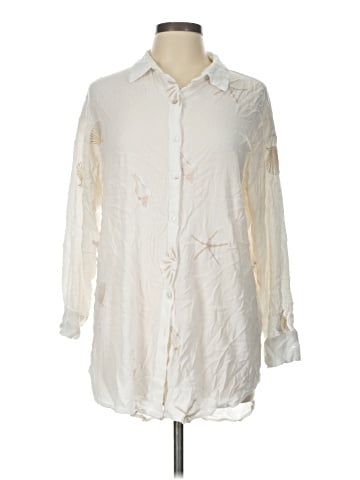 Blue Island 3/4 Sleeve Button-Down Shirt (view 1)