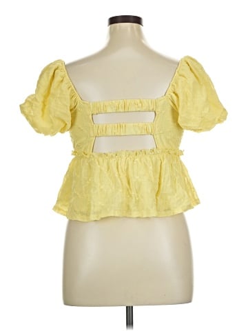 Trixxi Short Sleeve Top (view 2)