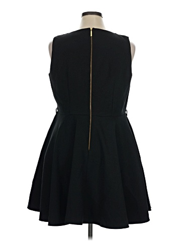 Closet Cocktail Dress (view 2)
