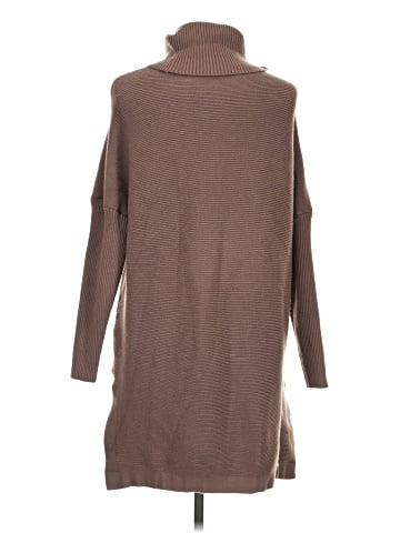 Lillusory Long Sleeve Top (view 2)