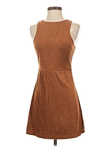 Cupcakes & Cashmere Casual Dress (view 1)