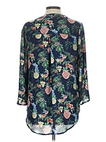 DR2 3/4 Sleeve Blouse (view 2)