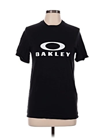 Oakley Short Sleeve T-Shirt (view 1)