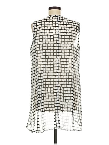 Kate & Mallory designs Sleeveless Blouse (view 2)