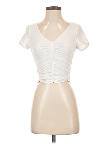 Urban Outfitters Short Sleeve T-Shirt (view 1)