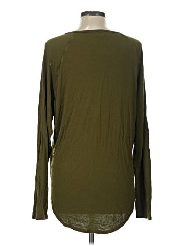 Old Navy - Maternity 3/4 Sleeve T-Shirt (view 2)