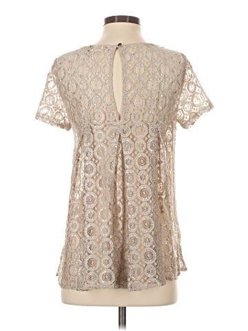 Akemi + Kin Short Sleeve Blouse (view 2)