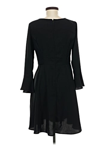 Old Navy Casual Dress (view 2)