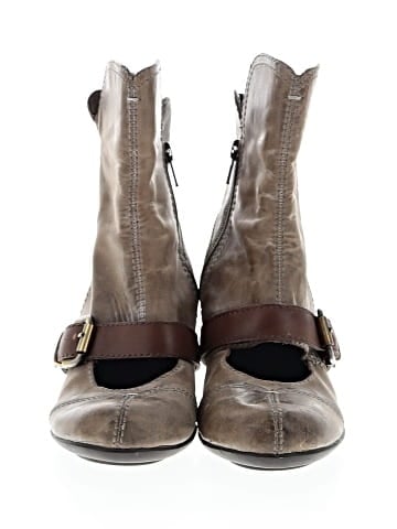 otBt Ankle Boots (view 2)