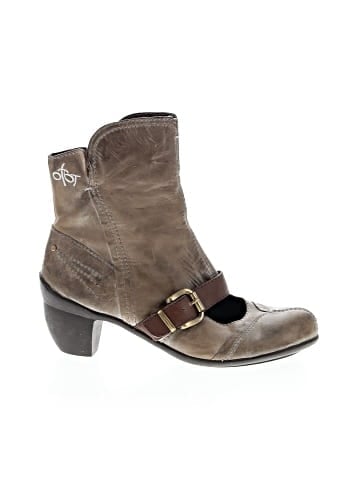 otBt Ankle Boots (view 1)
