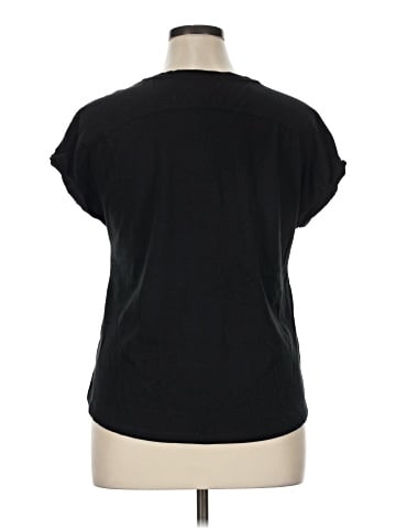 Lane Bryant Outlet Short Sleeve T-Shirt (view 2)