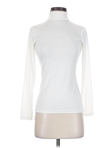 HEATTECH Long Sleeve Turtleneck (view 1)