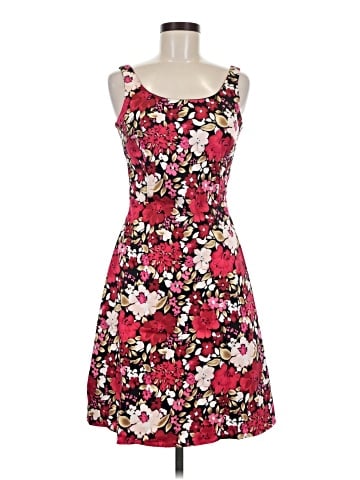 Lily Casual Dress (view 1)