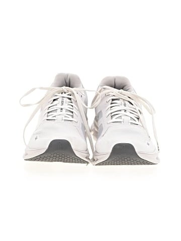 On Cloud Sneakers (view 2)