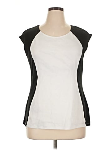 Roz & Ali Sleeveless T-Shirt (view 1)