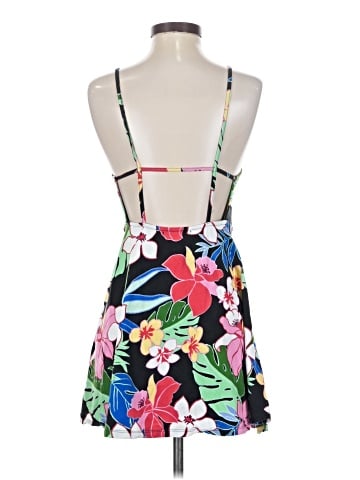 Forever 21 Cocktail Dress (view 2)
