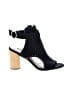 Just Fab Black Sandals Size 7 - photo 1
