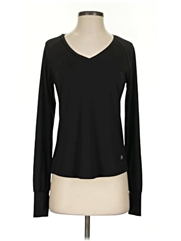 American Eagle Outfitters Long Sleeve T-Shirt (view 1)