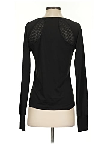 American Eagle Outfitters Long Sleeve T-Shirt (view 2)