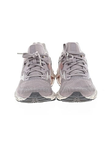 Mizuno Sneakers (view 2)