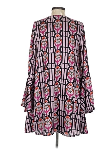 Chloe Oliver Casual Dress (view 2)