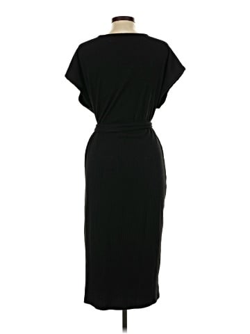 Old Navy Casual Dress (view 2)