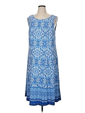 Danny And Nicole Casual Dress (view 1)