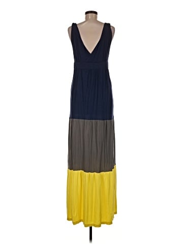 Old Navy Casual Dress (view 2)