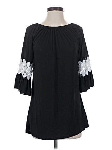 Win Win 3/4 Sleeve Blouse (view 1)