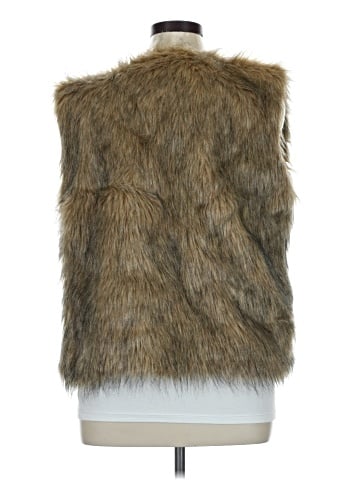 Tanming Faux Fur Vest (view 2)