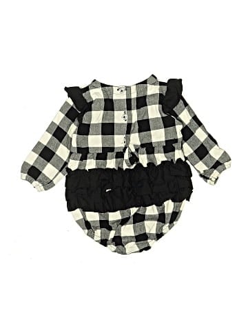 Ruffle Butts Long Sleeve Onesie (view 2)