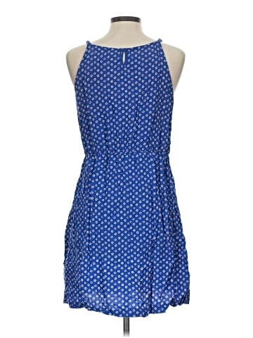 Old Navy Casual Dress (view 2)