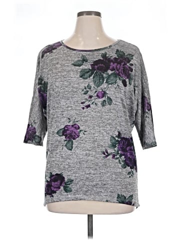 Bobbie Brooks 3/4 Sleeve T-Shirt (view 1)