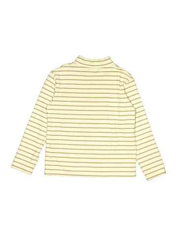 Uniqlo Turtleneck Sweater (view 2)