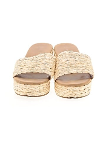 Unbranded Wedges (view 2)