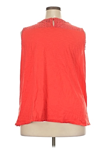 Northcrest Sleeveless Blouse (view 2)