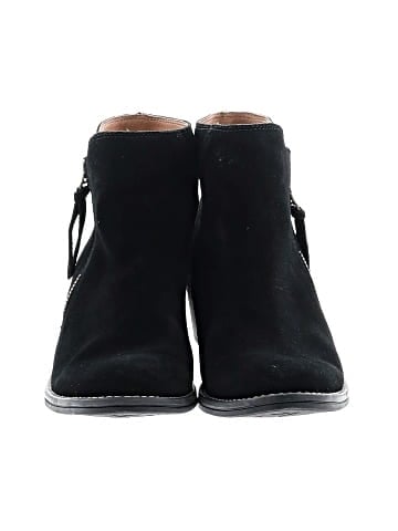 White Mountain Ankle Boots (view 2)